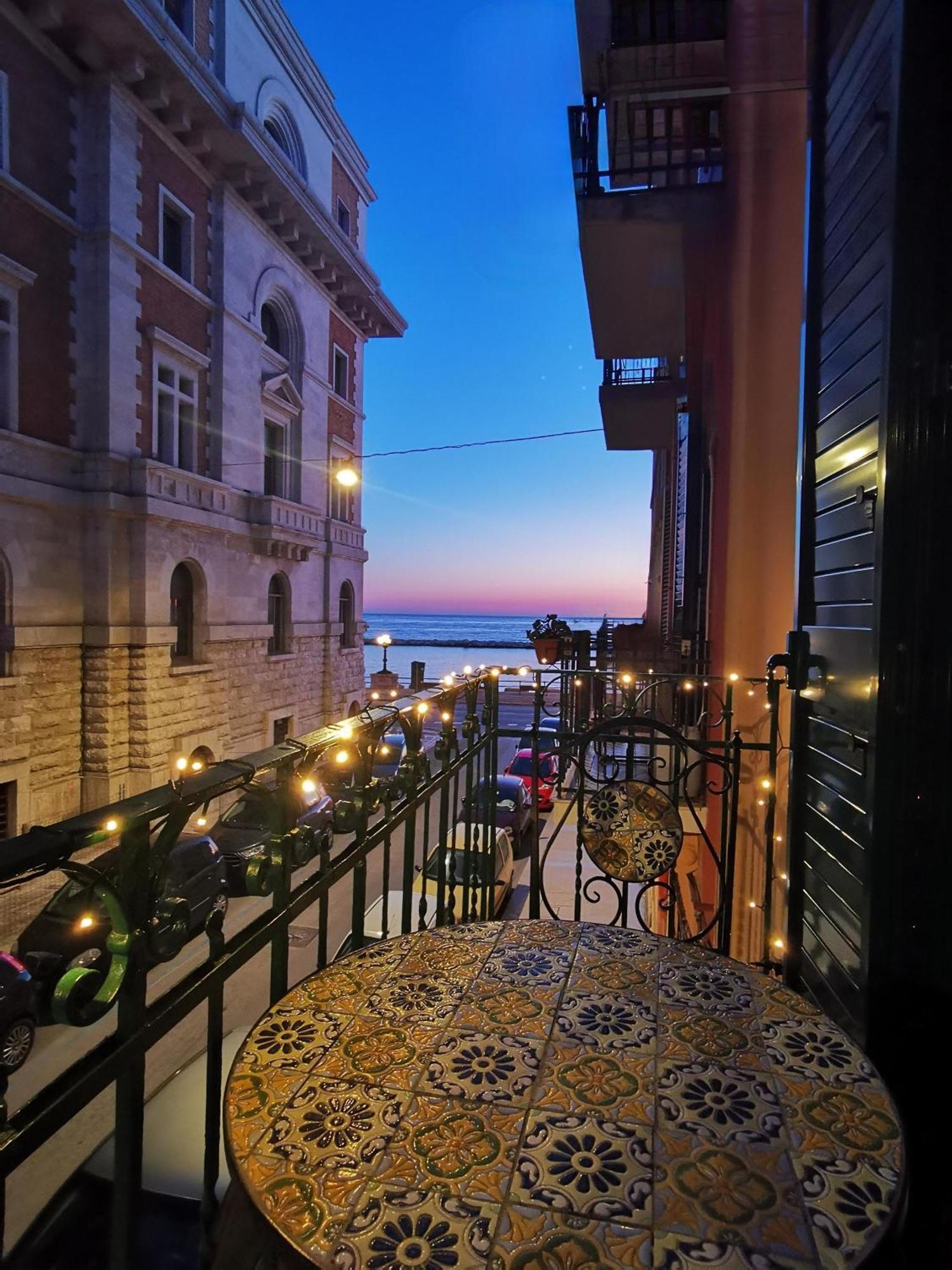 Cattaro 65 - Flexible Check-In Apartments 巴里 外观 照片