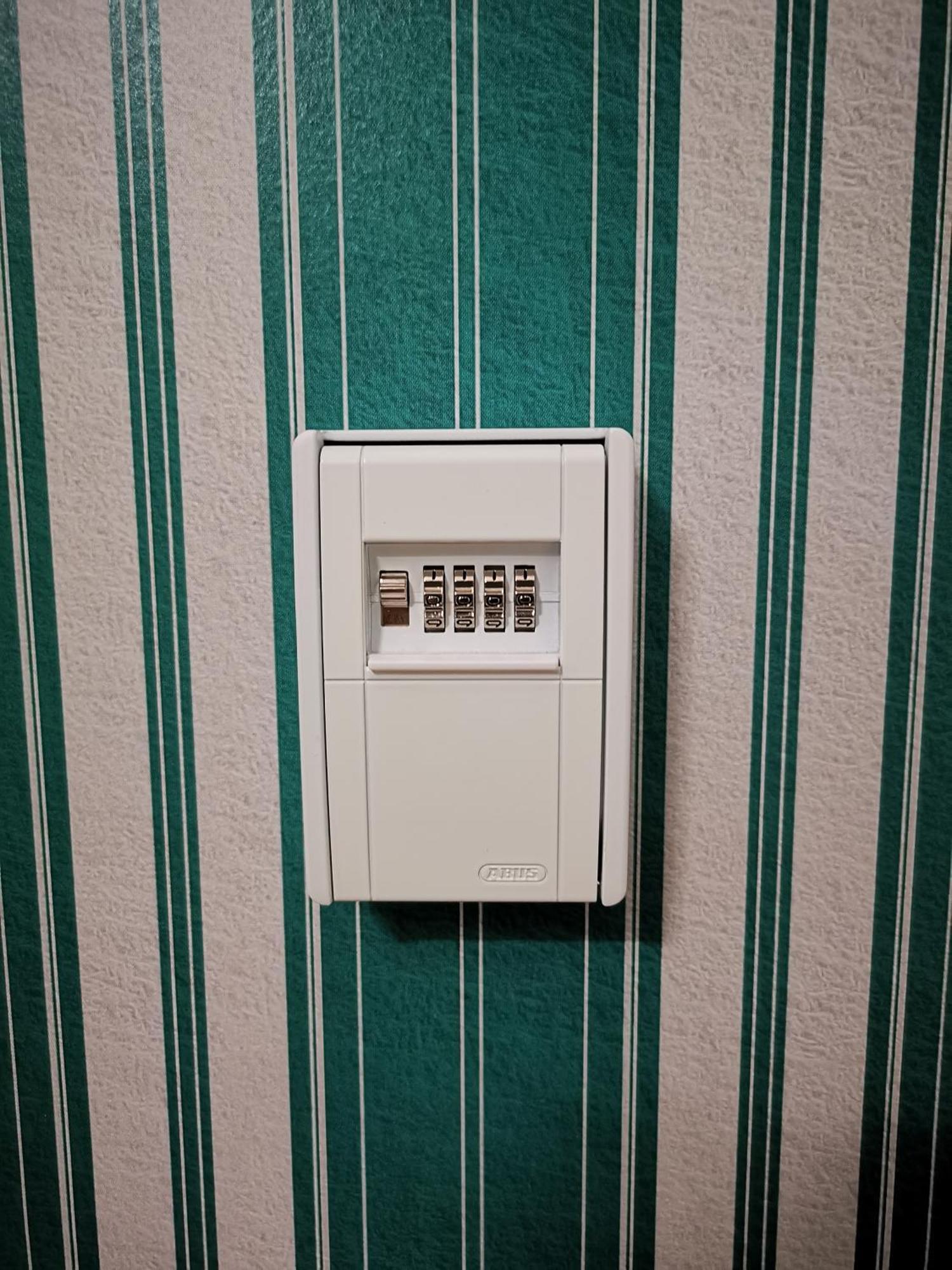 Cattaro 65 - Flexible Check-In Apartments 巴里 外观 照片